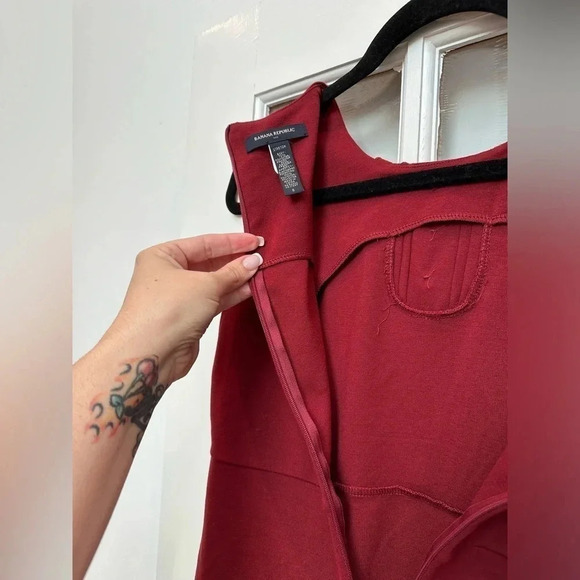 Vintage Banana Republic Sleeveless Burgundy Knit Sheath Dress Pockets Size 6 S - Picture 6 of 10